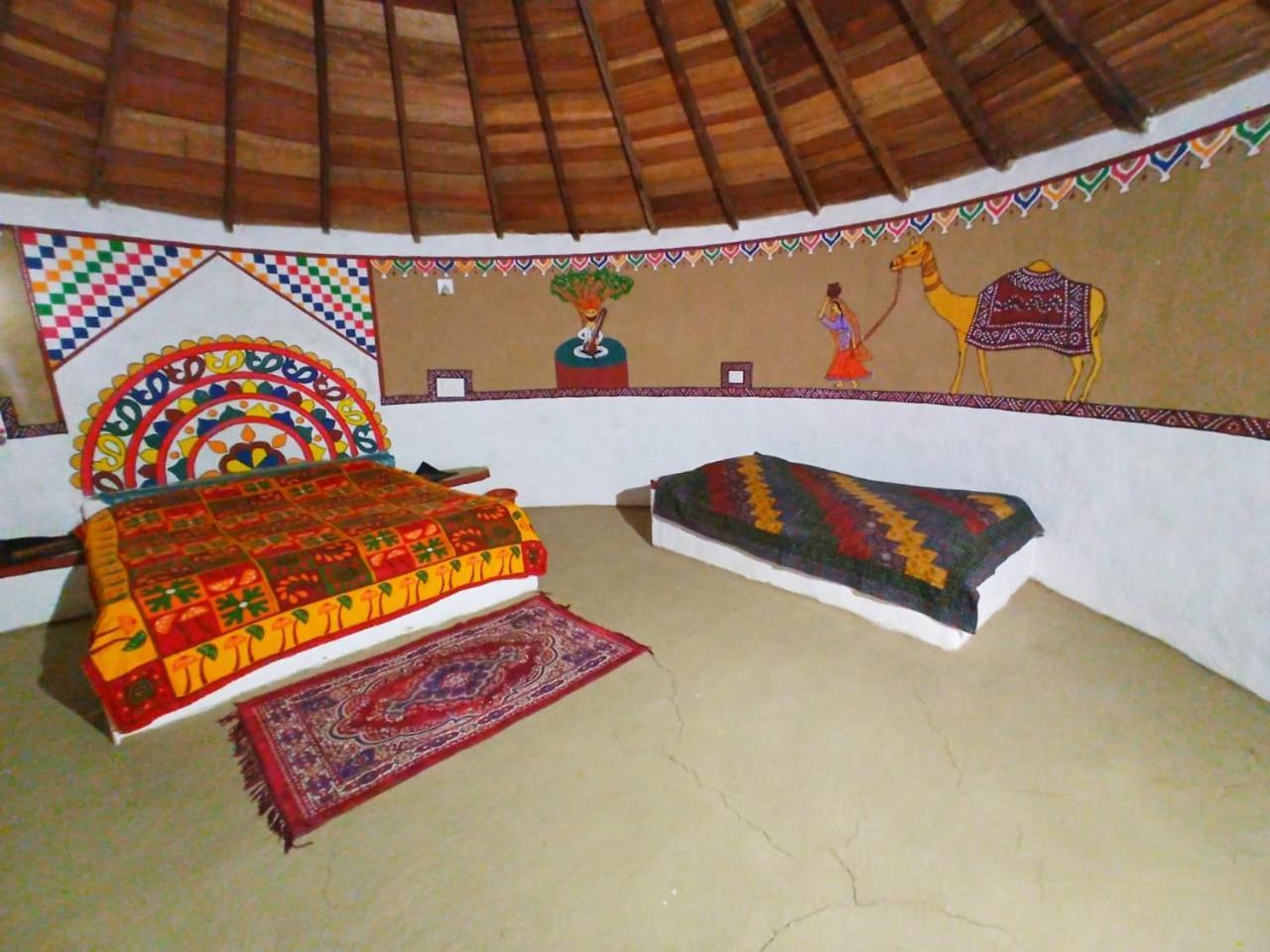 Banni Village Resort - Rann Of Kutch Bherandiāla Zewnętrze zdjęcie