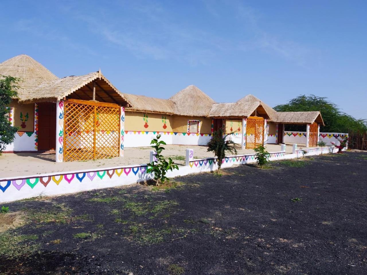 Banni Village Resort - Rann Of Kutch Bherandiāla Zewnętrze zdjęcie
